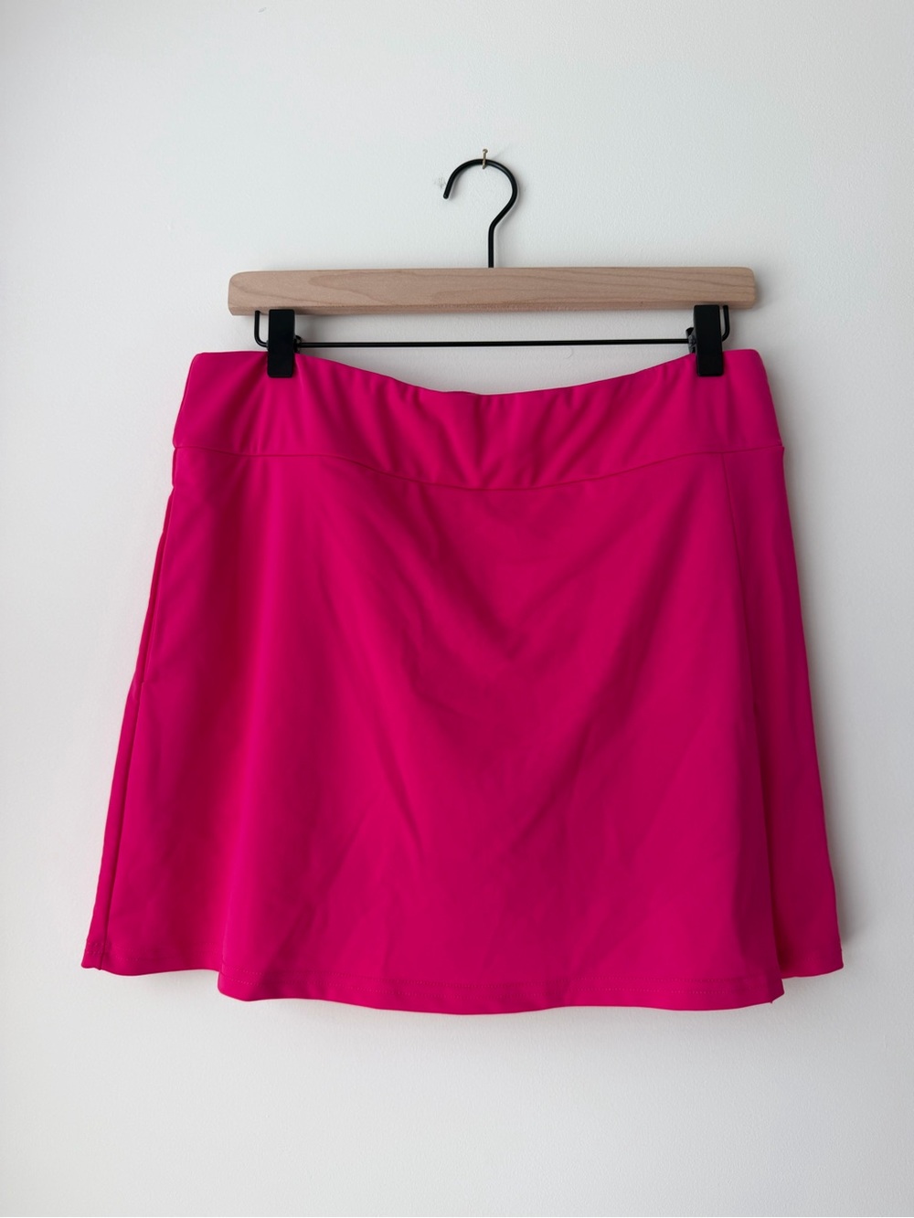 Aryeh Fuchsia Skort